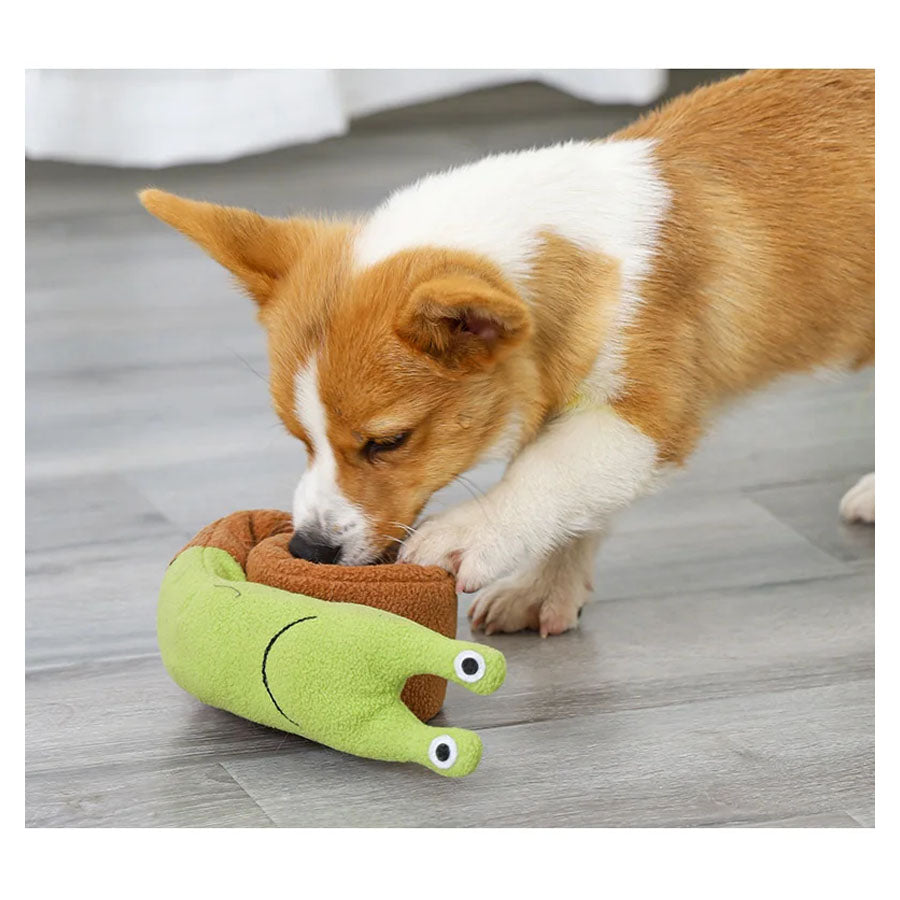 Snail design dog snuffle toy